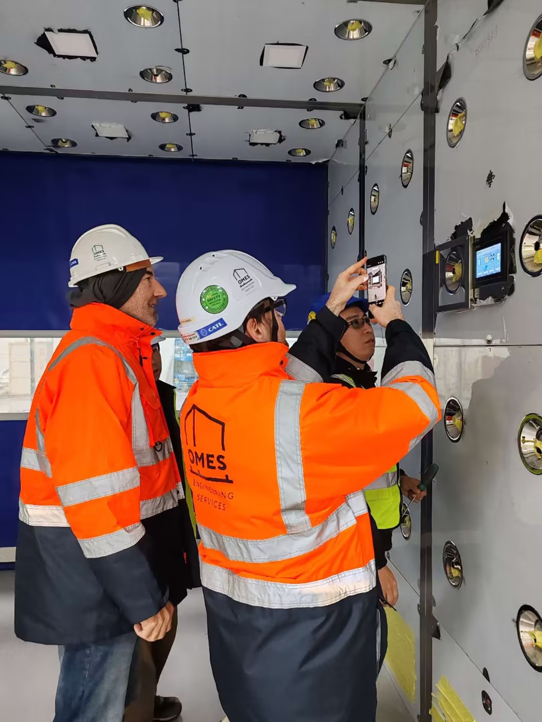 Hungary Cleanroom Project Equipment Commissioning